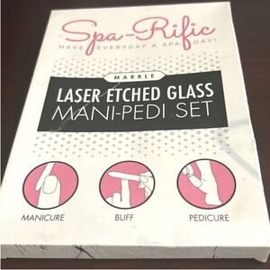 Spa-rific Marble color Laser Etched Glass Mani-Pedi Set